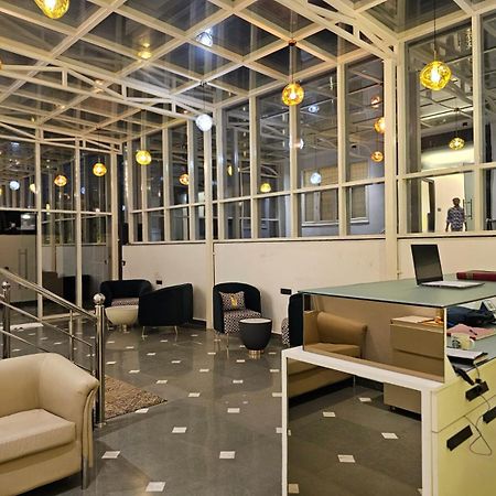 Hotel The Glass House Большая Нойда Экстерьер фото