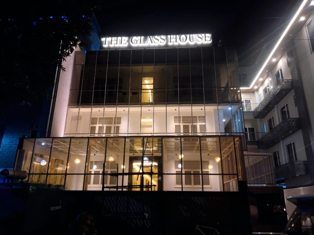 Hotel The Glass House Большая Нойда Экстерьер фото